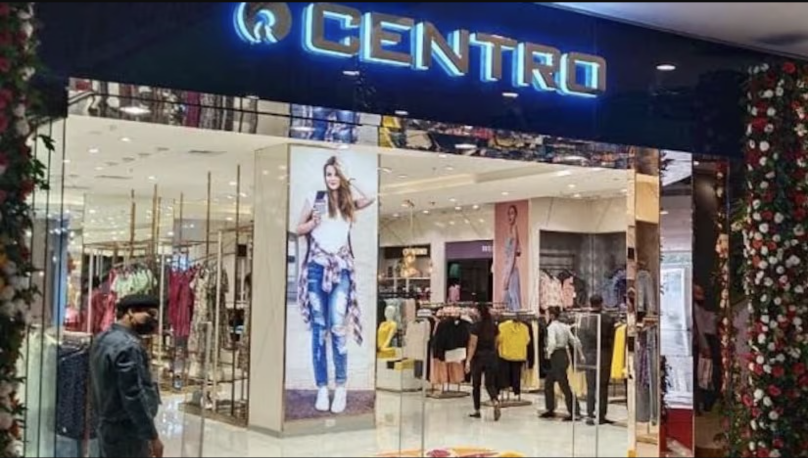 रिलायंस ने Centro Outlets को टेम्पररी रूप से बंद करने का निर्णय लिया, जानिए क्या है इसके पीछे का कारण?